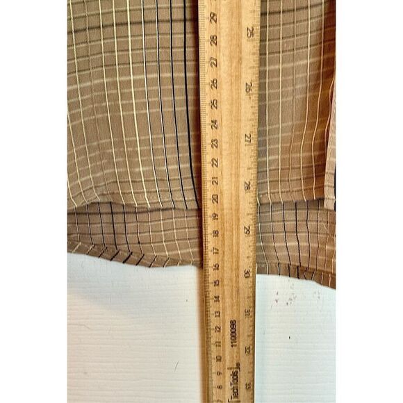 REI Lightweight Relaxed Fit Breezy Short Sleeve Plaid Button Up Shirt Medium - Picture 6 of 8